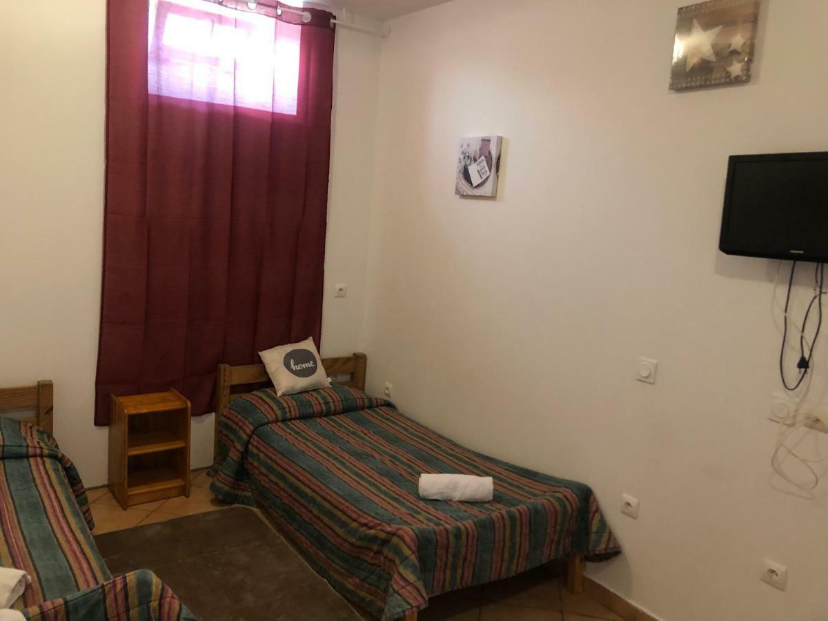 Studio Centre Ville Тарб Екстер'єр фото
